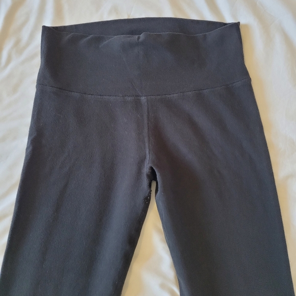 Aritzia large leggings black - Picture 1 of 4